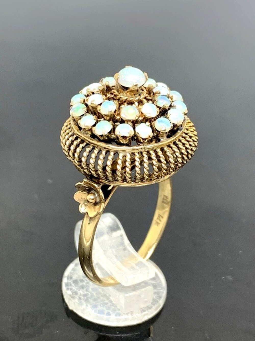 White Opal Cocktail Cluster Women's Ring 14k Yellow Gold Estate Jewelry Size 7.5